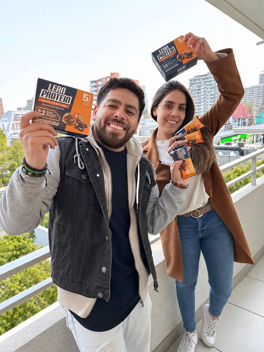 Ángela y Juan Núñez, fundadores de Master Food, junto a Lean Protein